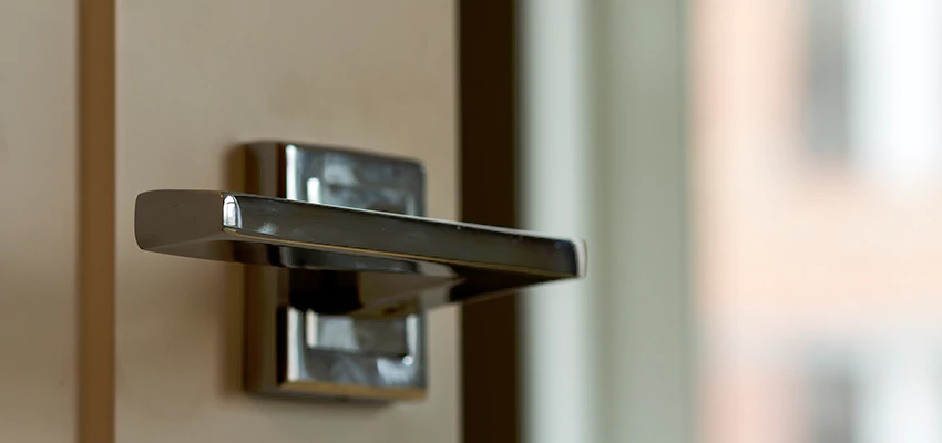 Door Lever Knob Repair in Kankakee, Illinois