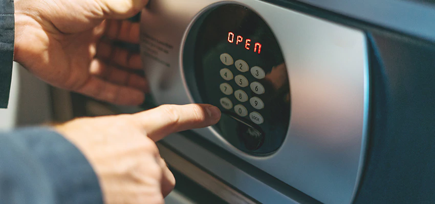 Cash Safe Openers in Kankakee, Illinois