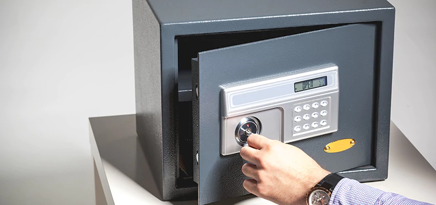 Jewelry Safe Unlocking Service in Kankakee, Illinois