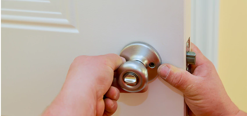 After-hours Locksmith For Lock And Key Installation in Kankakee, IL