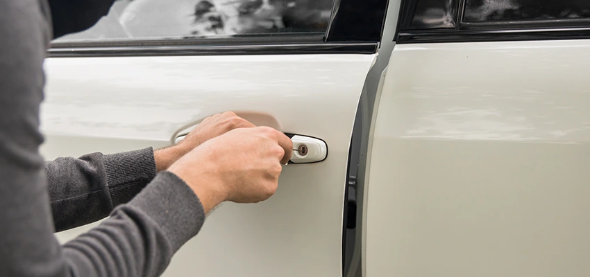 Unlock Car Door Service in Kankakee, IL